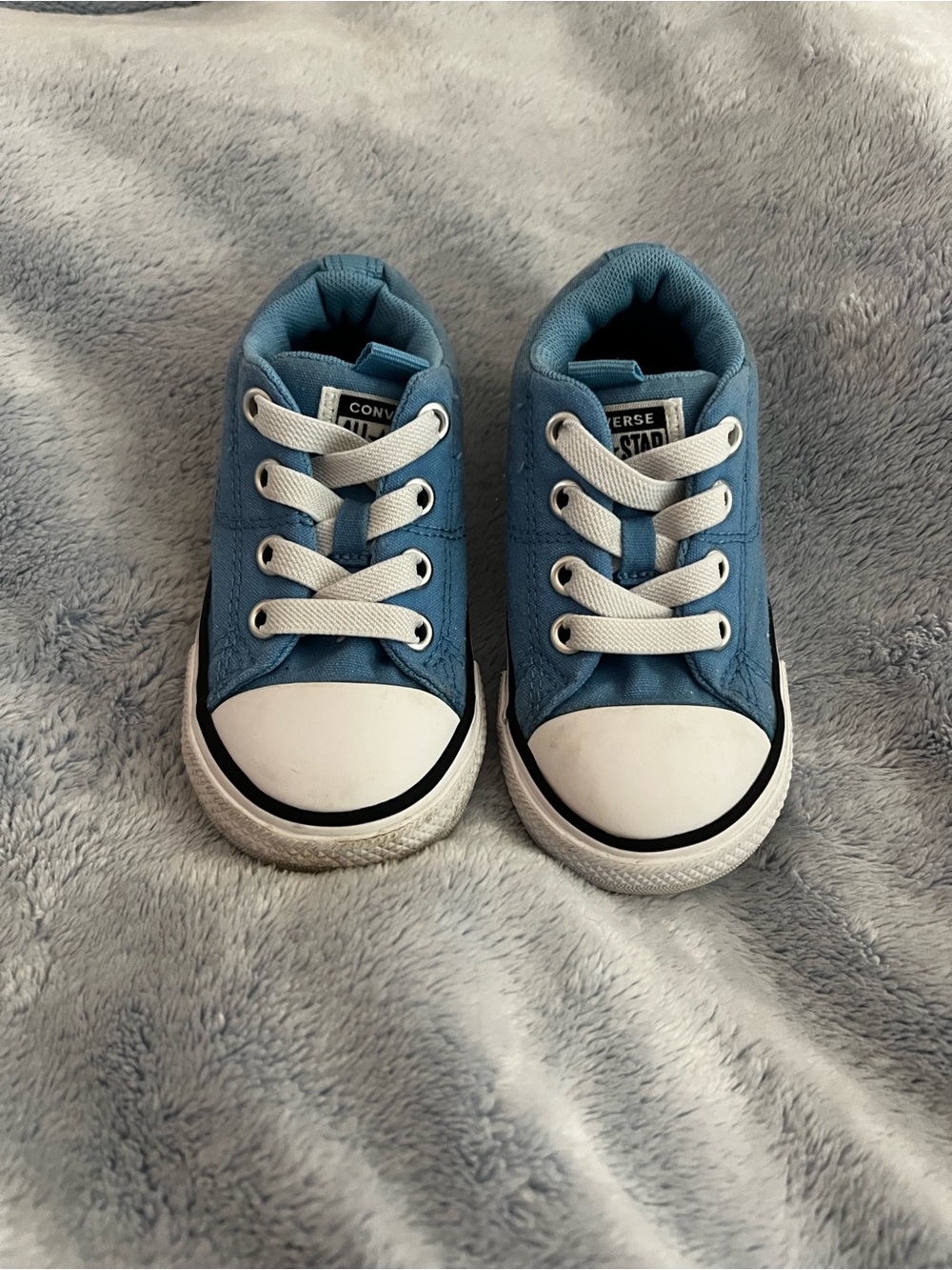 Converse Kids Blue Canvas Low-Top Sneakers with White Accents